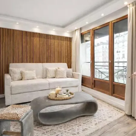 Vi Calm & Bright Near Eiffel For 4 Guests شقة باريس